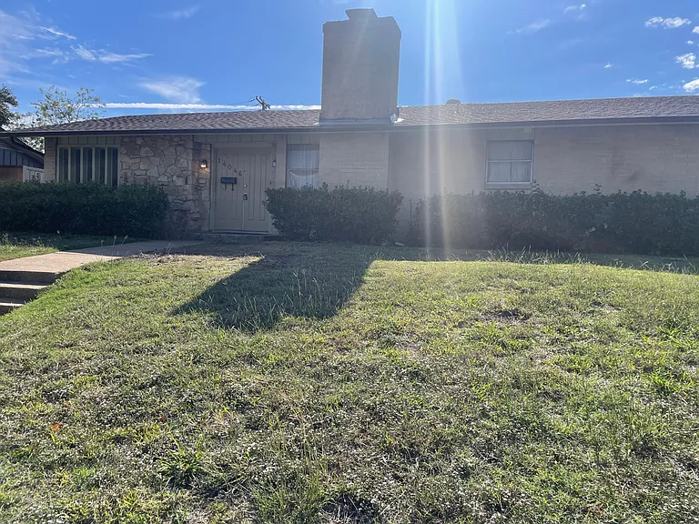 14046 Rolling Hills Ln — Photo 17
