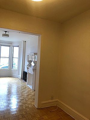 4th image of 258 12th St APT 1L