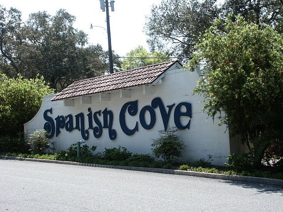 2nd image of 2063 Club House Dr