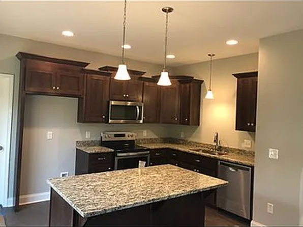 28 Frances Way, Cartersville, GA 30120