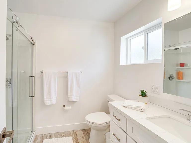 4496 N Montezuma Ave — Photo 10