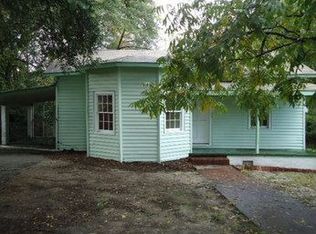 1496 Deloache St, Camden, SC 29020