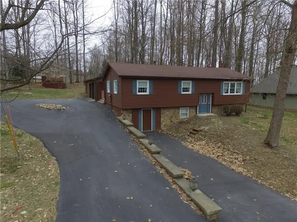 3230 Bay Rd, Du Bois, PA 15801