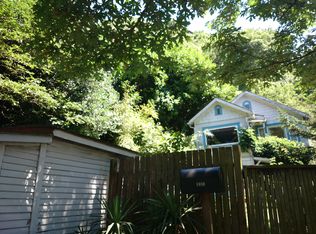 1330 Lakeview Blvd E, Seattle, WA 98102