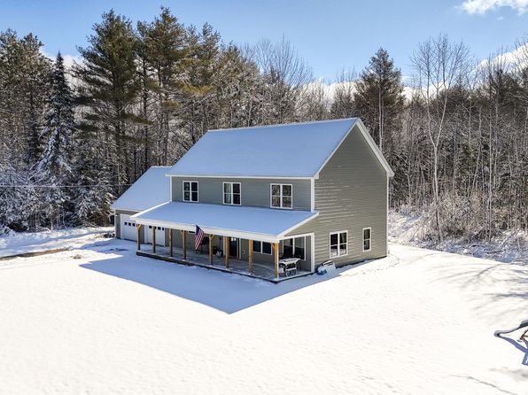 28 Star Gazing Way, China, ME 04358