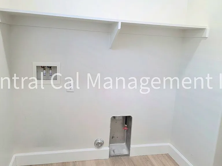 9029 Almond Creek Dr — Photo 23