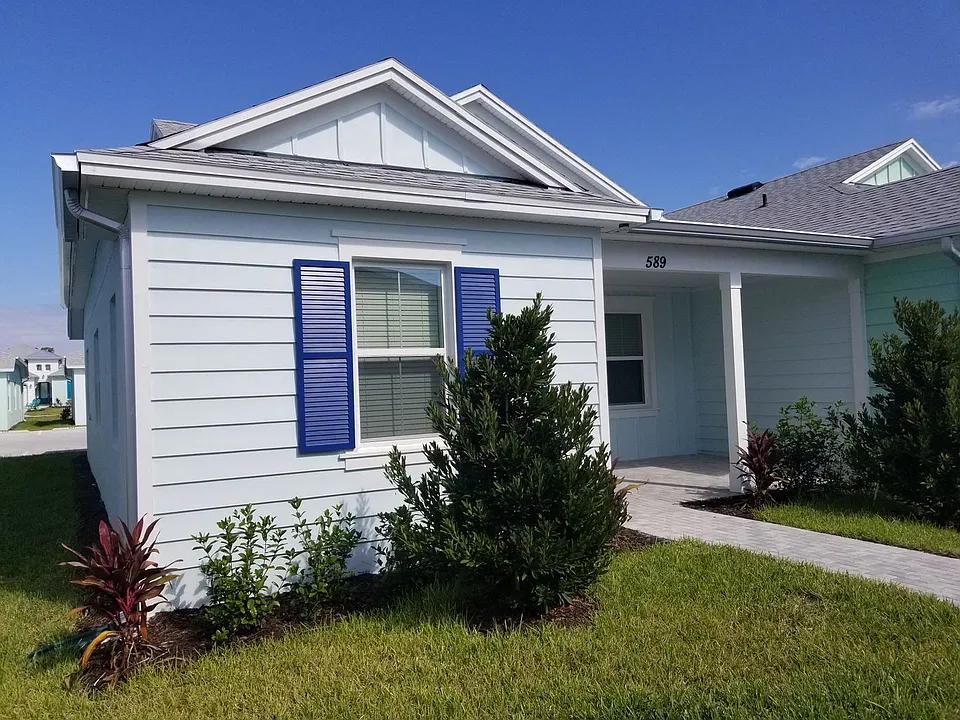 589 Good Life Way