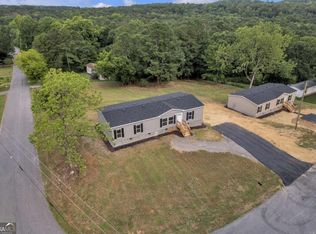 88 Spruce Ln SE, Cartersville, GA 30121