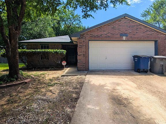 2nd image of 1532 Marion Dr