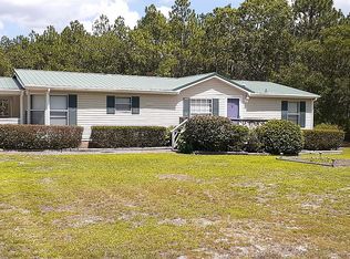 4628 Skyview Ln, Wallace, SC 29596