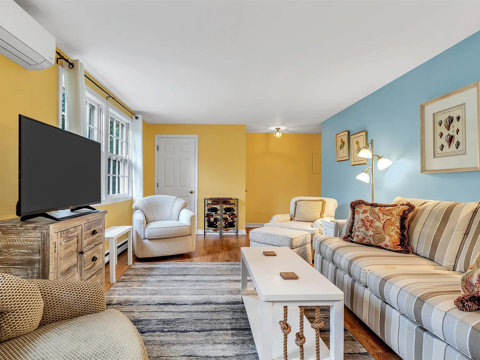 1 bed, 1.5 bath, 836 sqft, $2,450 — Photo 4