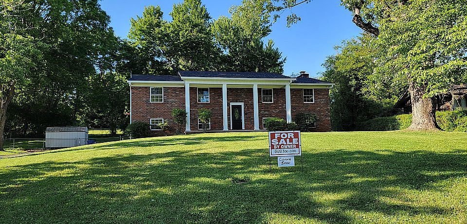 1st image of 8825 Farmington Dr