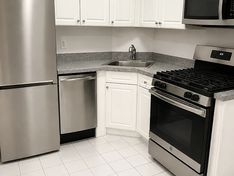 516 E 80th St #11 — Photo 1