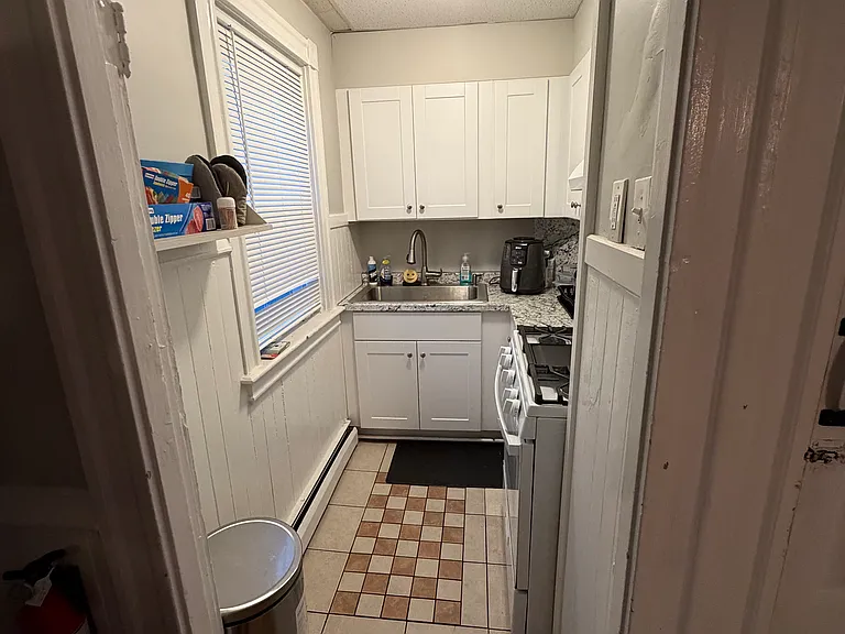 327 High St #2R — Photo 13