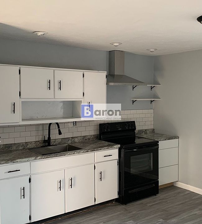 1st image of 3202 Mishawaka Ave #C