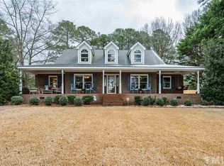 500 Bennett Dr, Selma, NC 27576