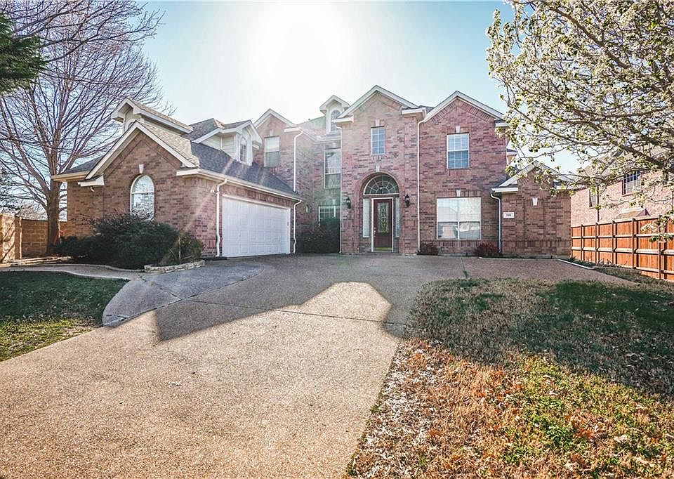 1st image of 3101 Summerfield Dr