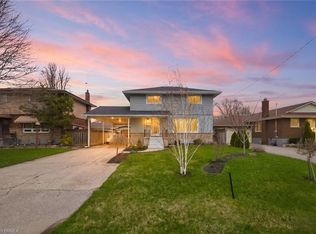 22 Paris Rd, Brantford, ON N3L3H8