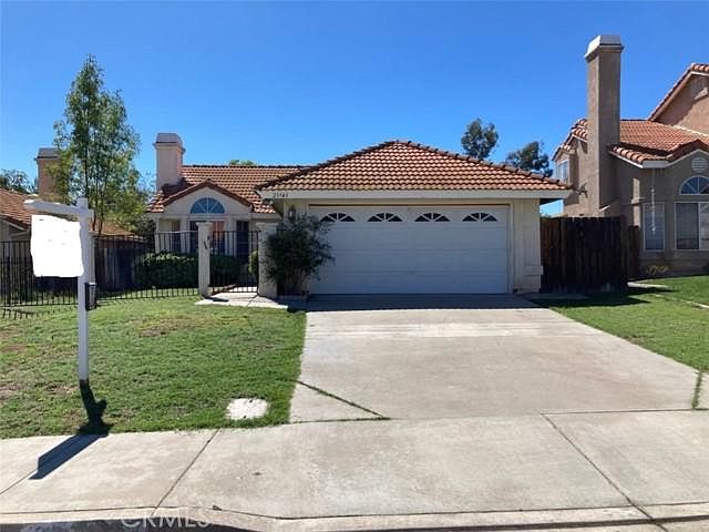 1st image of 23743 Canyon Oak Dr