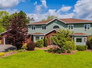 252 Blue Heron Dr, New Glasgow, NS B2H 5Z3