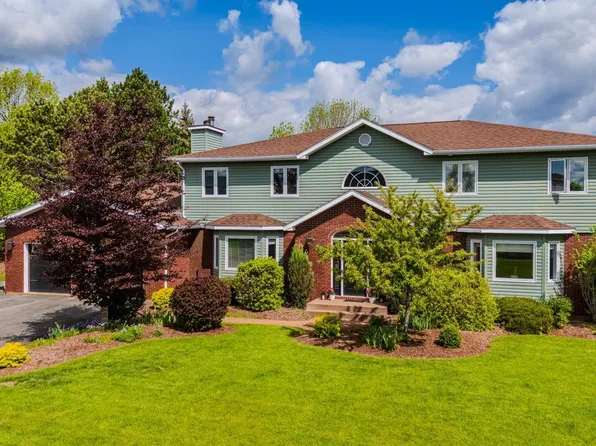 252 Blue Heron Dr, New Glasgow, NS B2H 5Z3