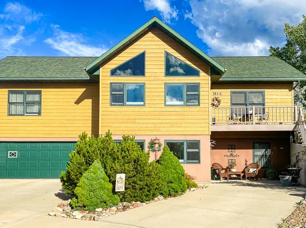 914 Hall Ter, Glasgow, MT 59230