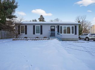 1364 E Grand River Rd, Williamston, MI 48895