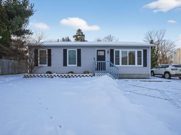 1364 E Grand River Rd, Williamston, MI 48895