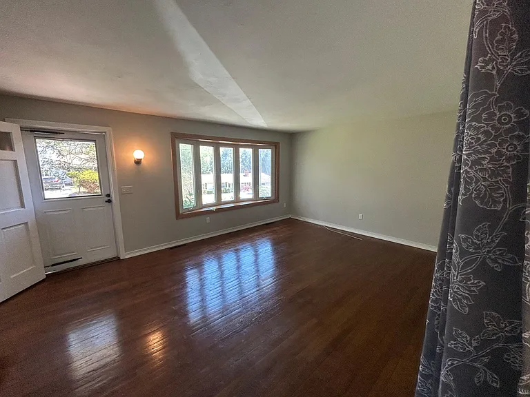 6 Fox Hill Rd — Photo 34