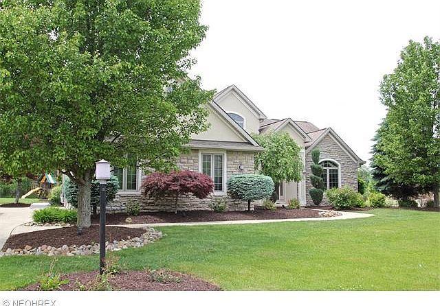 1st image of 9582 Amberwood Ct