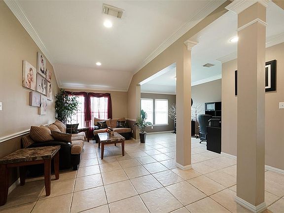 4th image of 7423 Rain Meadow Ln