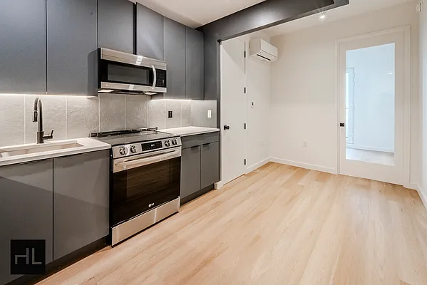 Rented by Highline Residential | media 4