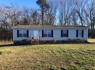 6032 Nomini Hall Rd, Hague, VA 22469