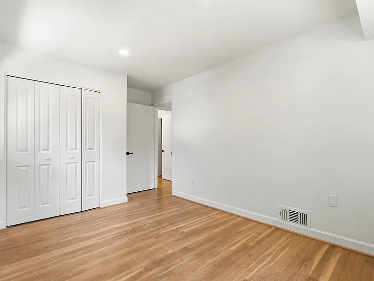 9220 Brian Dr — Photo 26