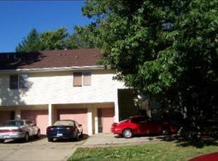 107 N Busey Ave #B, Urbana, IL 61801