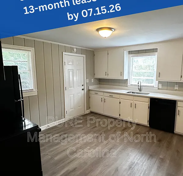 110 Mendota Ave — Photo 1