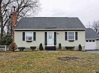 13 Walnut St, Schenectady, NY 12309