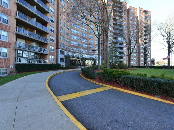61-20 Grand Central Parkway #C500, Forest Hills, NY 11375