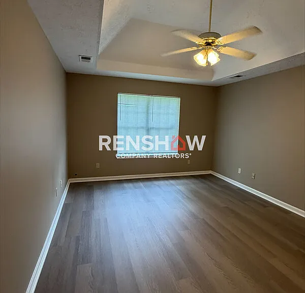 194 Pennington Pl — Photo 12