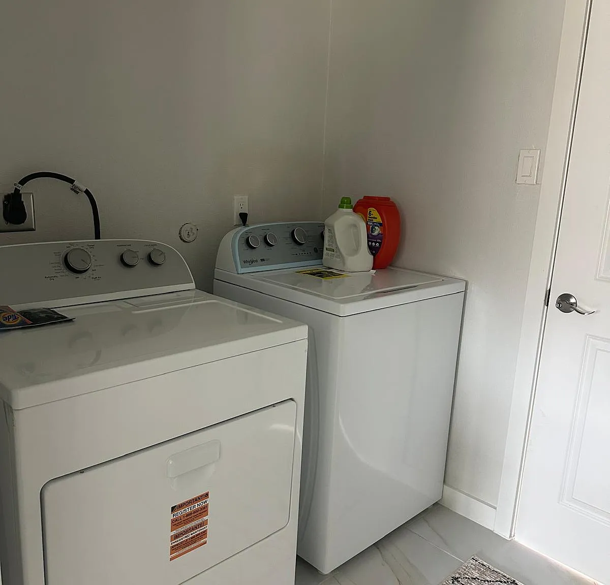 3 bed, 1527 sqft, $1,800 — Photo 2