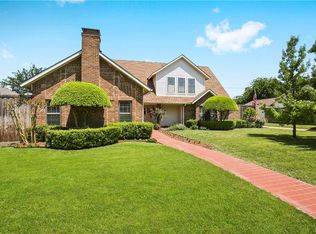 6631 Gentle Wind Ln, Dallas, TX 75248