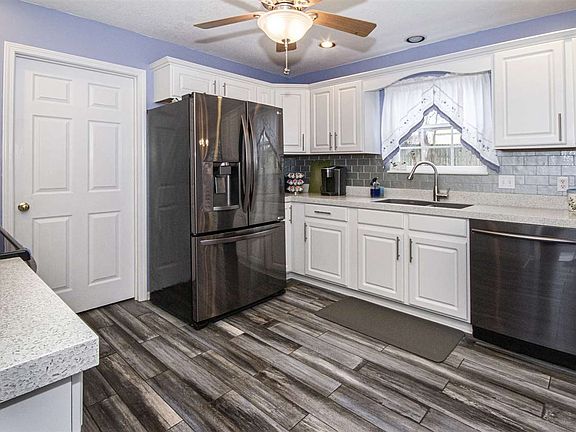 4th image of 534 Golden Harvest Cir