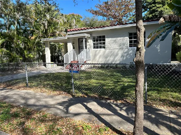 4725 NE Miami Ct, Miami, FL 33137