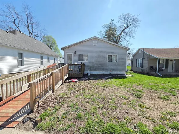 511 Madison St, Canton, MO 63435