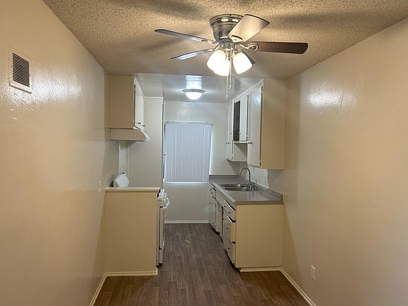 5th image of 700 N Inglewood Ave #1B-1Ba-600Sqft