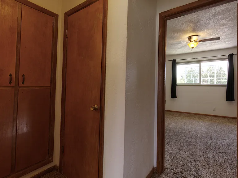 1180 Fairmount Ave S — Photo 15