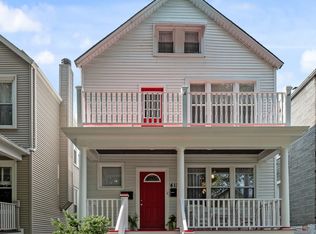 4120 N Maplewood Ave, Chicago, IL 60618