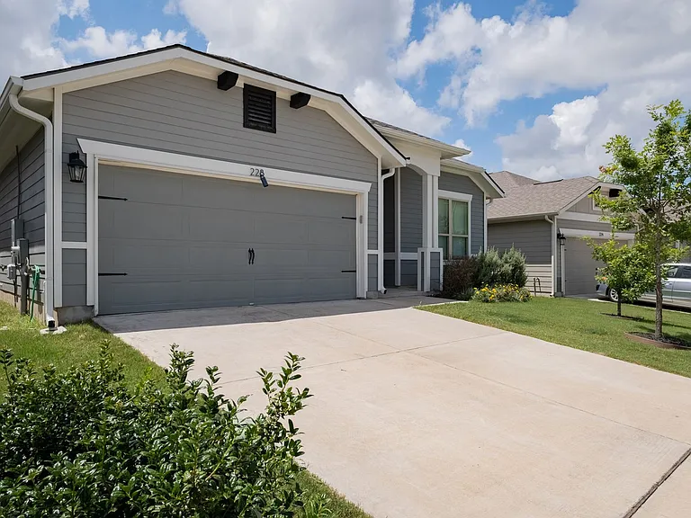228 Trellis Blvd — Photo 3