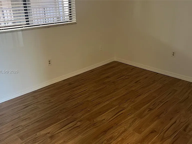 8540 SW 133rd Avenue Rd #316 — Photo 16