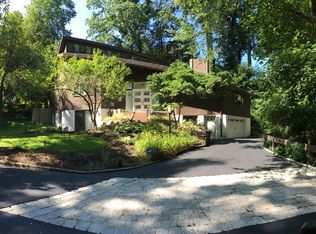 216 Wister Rd, Ardmore, PA 19003